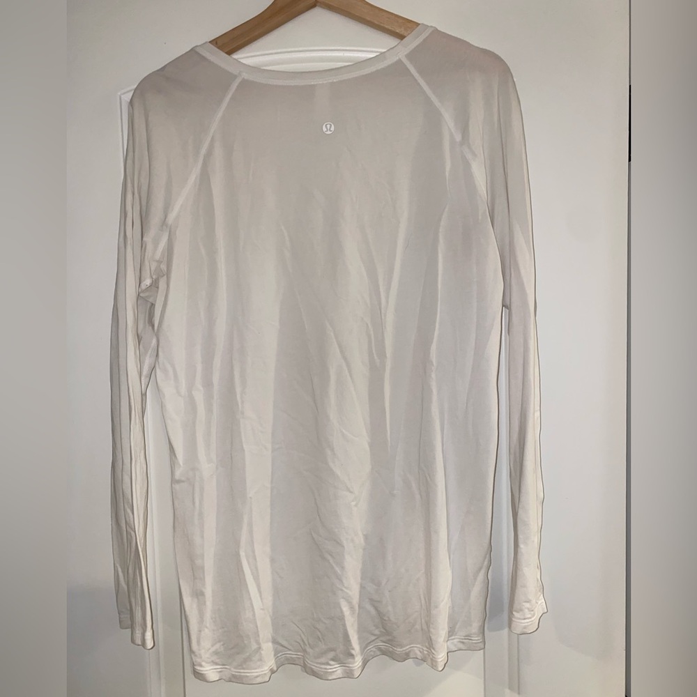 Lululemon Long Sleeve White Size 8 - Picture 7 of 16
